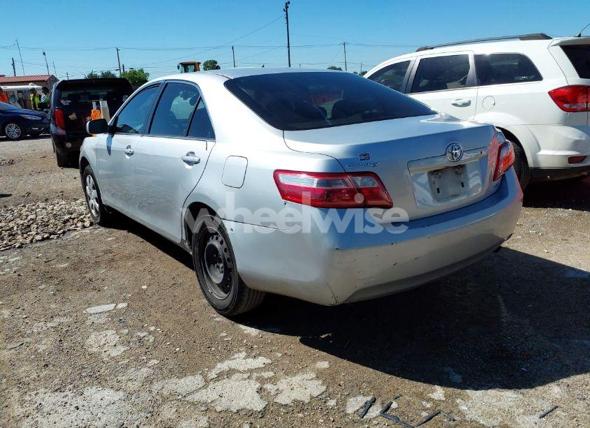 Photo 3 of 2007 Toyota Camry LE (VIN 4T1BE46K07U015770)