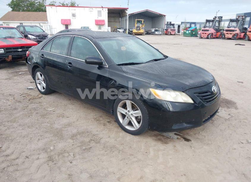 2007 Toyota Camry CE/LE/SE/XLE (VIN 4T1BE46K07U020631) main photo
