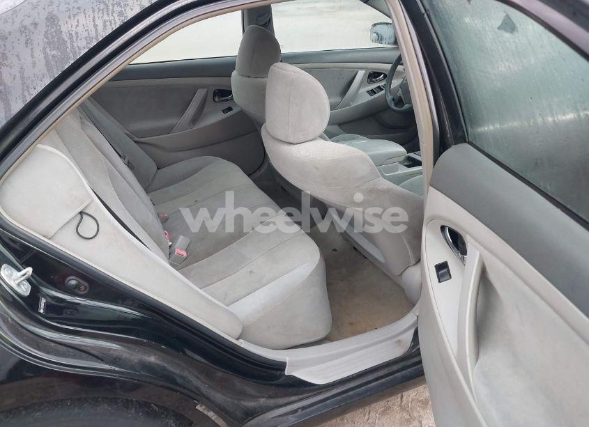 Photo 8 of 2007 Toyota Camry CE/LE/SE/XLE (VIN 4T1BE46K07U020631)