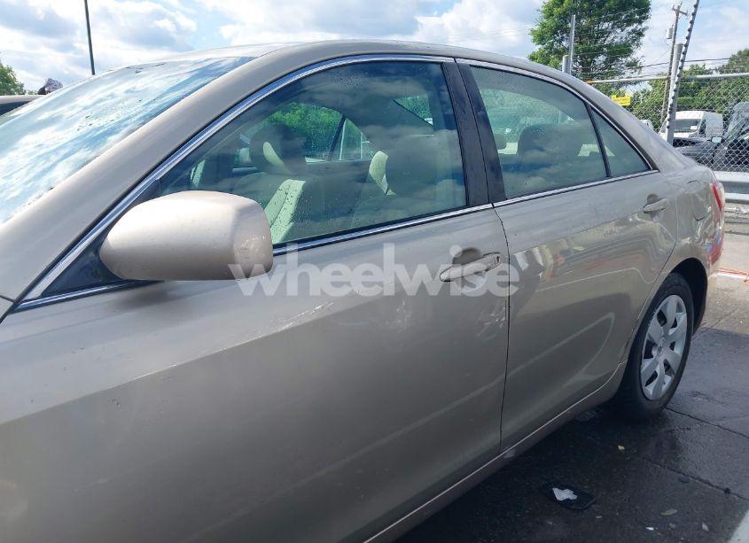 Photo 14 of 2007 Toyota Camry LE (VIN 4T1BE46K07U048199)