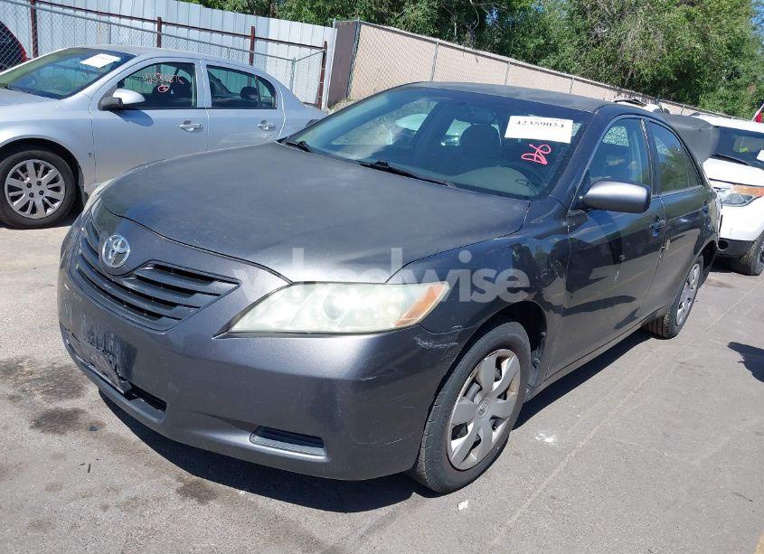 Photo 2 of 2007 Toyota Camry CE/LE/SE/XLE (VIN 4T1BE46K07U050020)