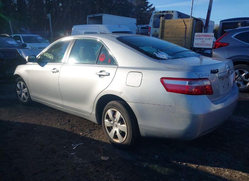 Photo 3 of 2007 Toyota Camry LE (VIN 4T1BE46K07U051197)