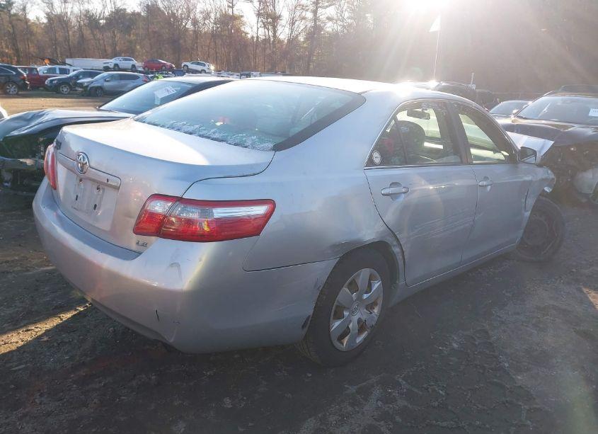 Photo 4 of 2007 Toyota Camry LE (VIN 4T1BE46K07U051197)