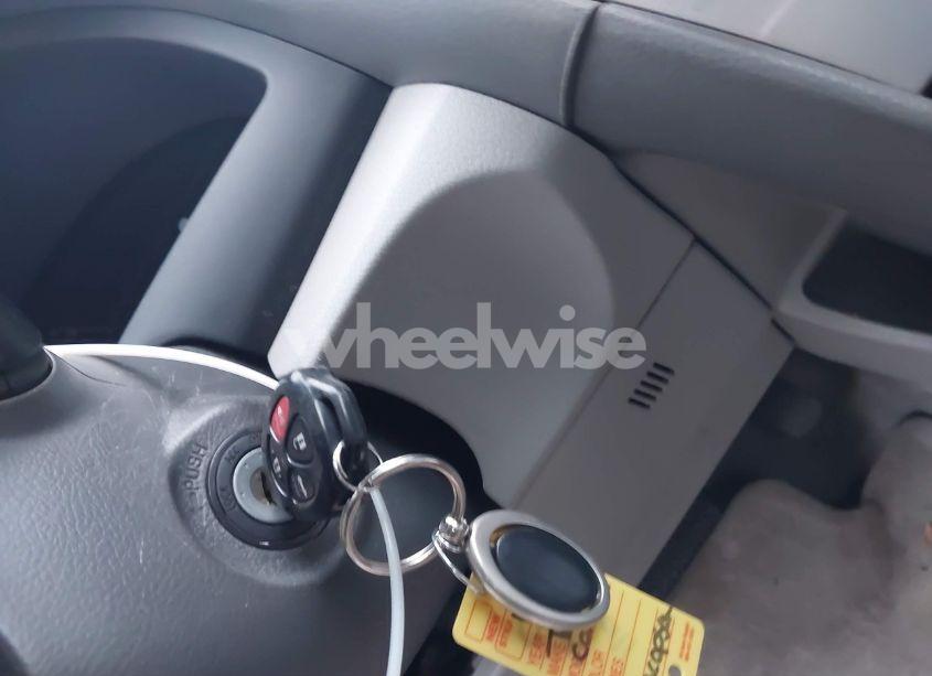 Photo 11 of 2007 Toyota Camry LE (VIN 4T1BE46K07U058117)