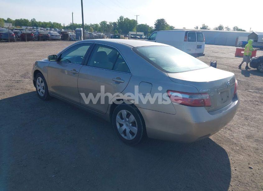 Photo 3 of 2007 Toyota Camry LE (VIN 4T1BE46K07U100351)