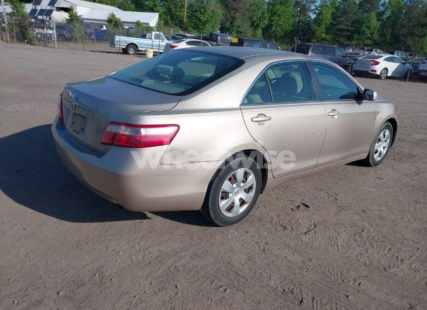 Photo 4 of 2007 Toyota Camry LE (VIN 4T1BE46K07U100351)