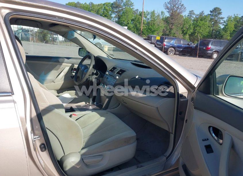 Photo 5 of 2007 Toyota Camry LE (VIN 4T1BE46K07U100351)