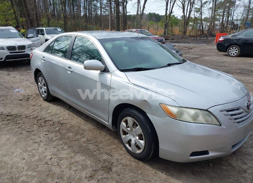 2007 Toyota Camry LE (VIN 4T1BE46K07U108336) main photo