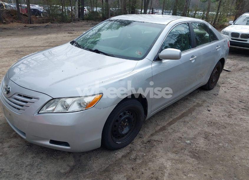 Photo 2 of 2007 Toyota Camry LE (VIN 4T1BE46K07U108336)