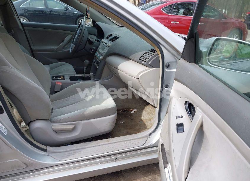 Photo 5 of 2007 Toyota Camry LE (VIN 4T1BE46K07U108336)