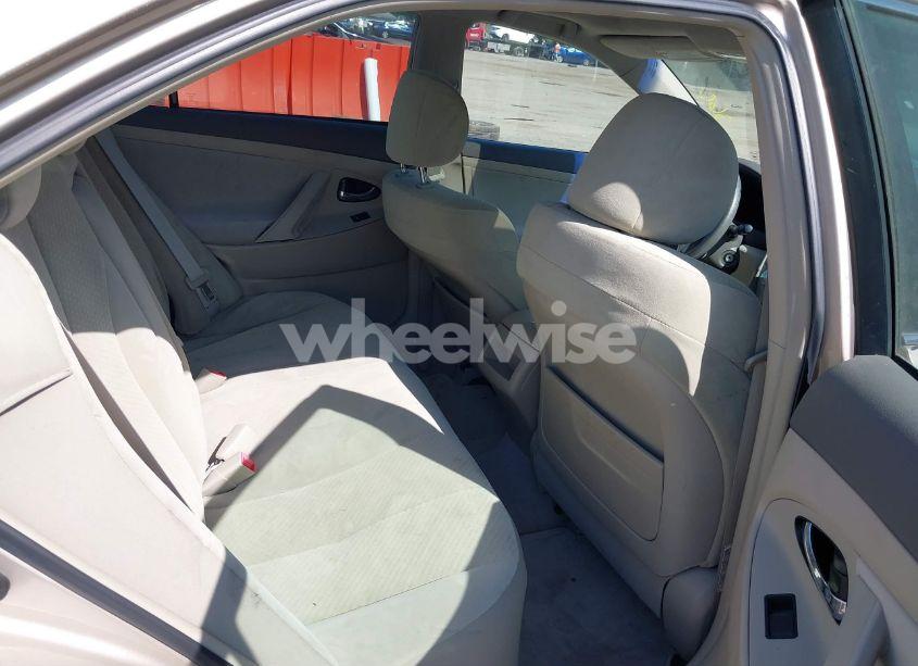 Photo 8 of 2007 Toyota Camry LE (VIN 4T1BE46K07U123158)