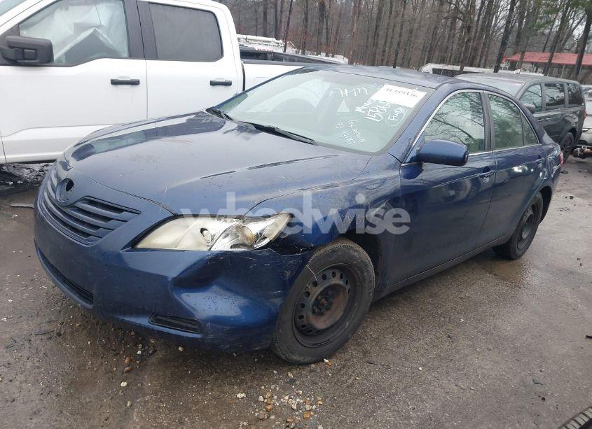 Photo 2 of 2007 Toyota Camry LE (VIN 4T1BE46K07U158685)