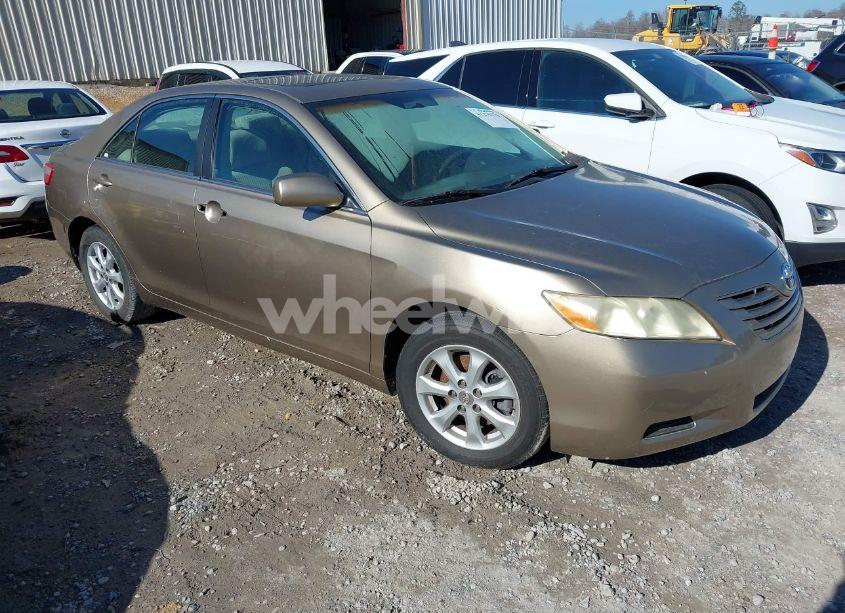 2007 Toyota Camry LE (VIN 4T1BE46K07U166804) main photo