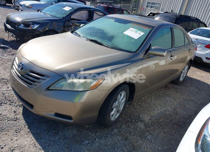 Photo 2 of 2007 Toyota Camry LE (VIN 4T1BE46K07U166804)
