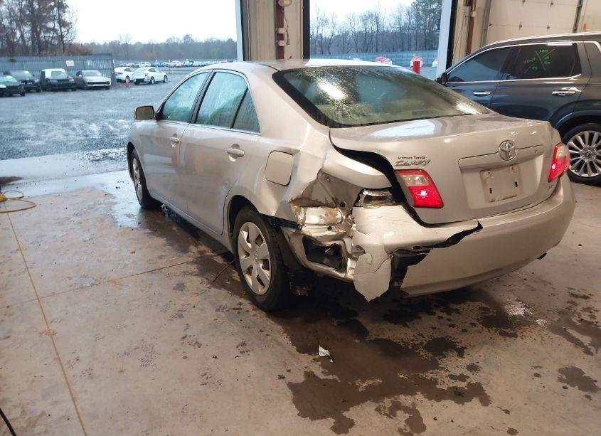 Photo 3 of 2007 Toyota Camry LE (VIN 4T1BE46K07U187037)