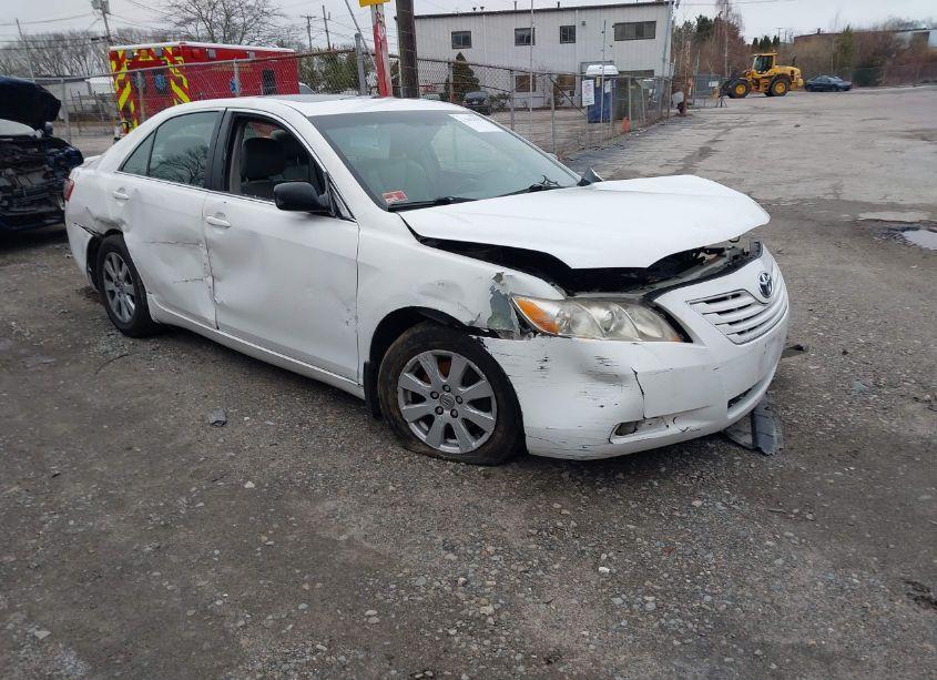 2007 Toyota Camry XLE (VIN 4T1BE46K07U503407) main photo