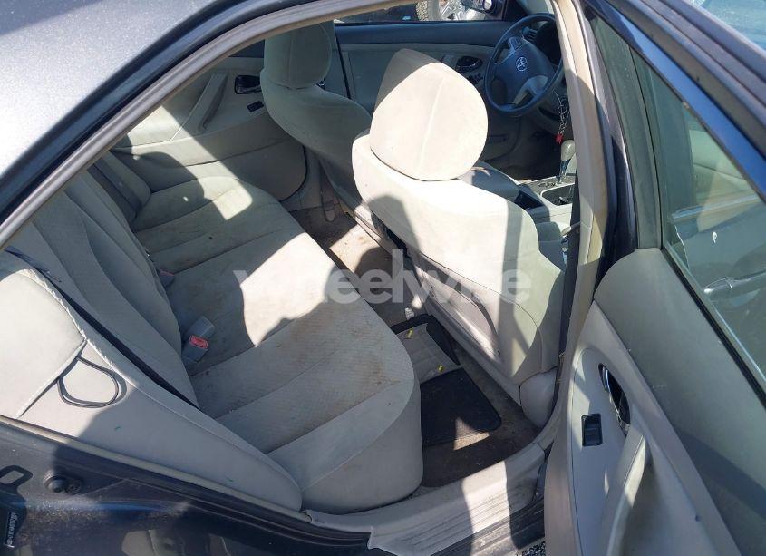 Photo 8 of 2007 Toyota Camry LE (VIN 4T1BE46K07U521891)