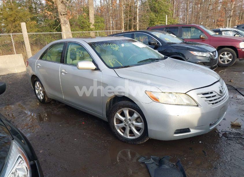 2007 Toyota Camry LE (VIN 4T1BE46K07U524273) main photo