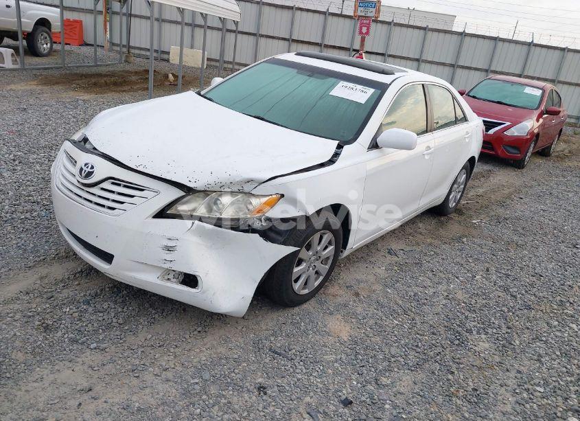 Photo 2 of 2007 Toyota Camry XLE (VIN 4T1BE46K07U592248)