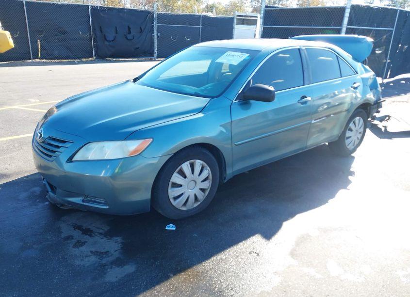 Photo 2 of 2007 Toyota Camry LE (VIN 4T1BE46K07U597529)