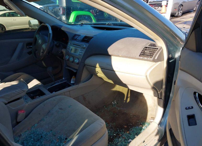 Photo 5 of 2007 Toyota Camry LE (VIN 4T1BE46K07U597529)