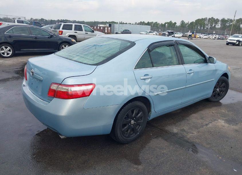 Photo 4 of 2007 Toyota Camry XLE (VIN 4T1BE46K07U600316)