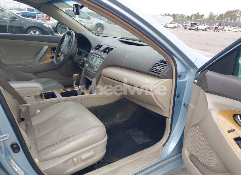 Photo 5 of 2007 Toyota Camry XLE (VIN 4T1BE46K07U600316)