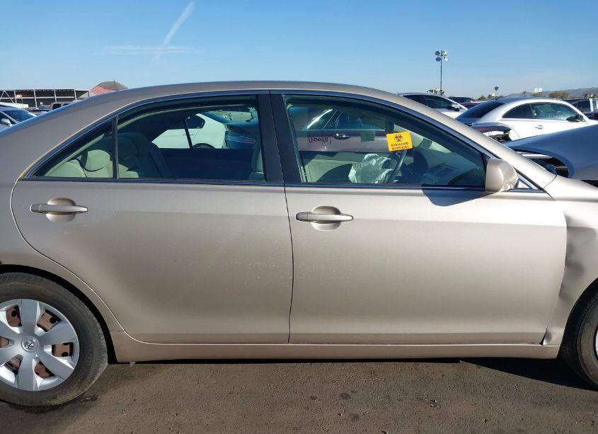 Photo 13 of 2007 Toyota Camry LE (VIN 4T1BE46K07U615995)