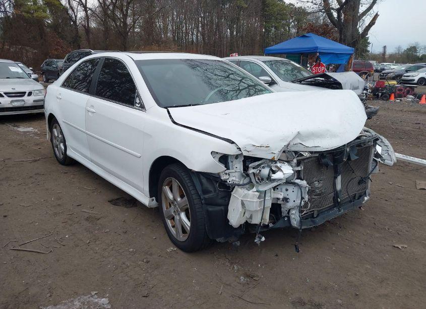 2007 Toyota Camry SE (VIN 4T1BE46K07U653260) main photo