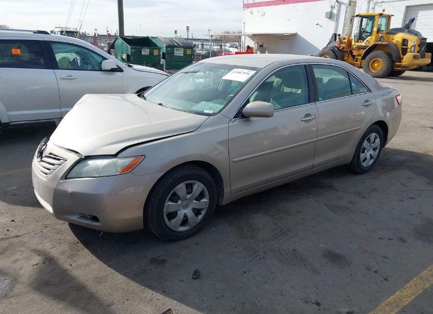 Photo 2 of 2007 Toyota Camry CE (VIN 4T1BE46K07U664601)