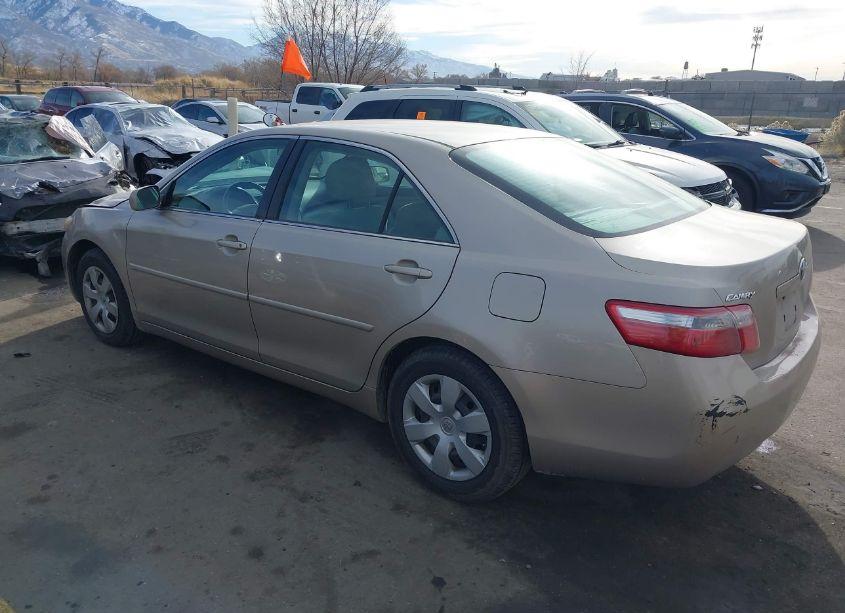 Photo 3 of 2007 Toyota Camry CE (VIN 4T1BE46K07U664601)