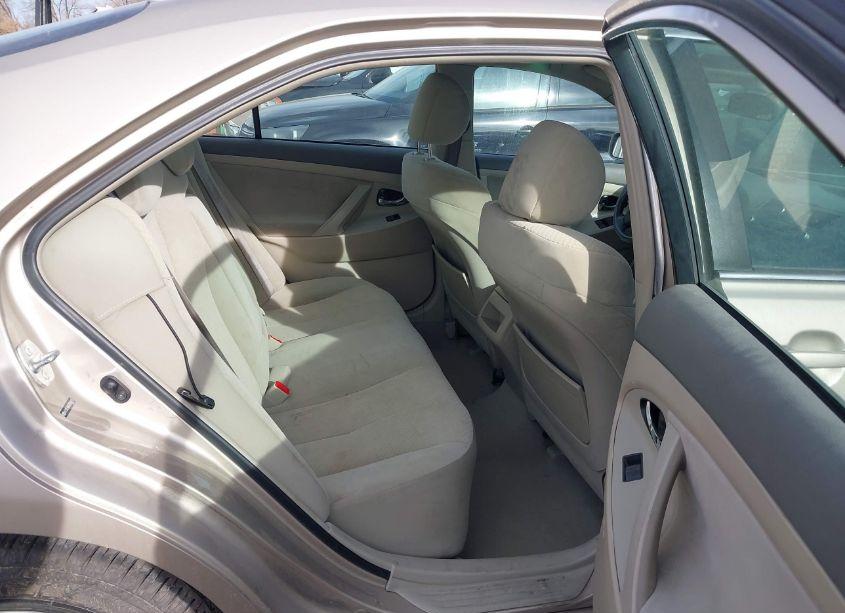 Photo 8 of 2007 Toyota Camry CE (VIN 4T1BE46K07U664601)