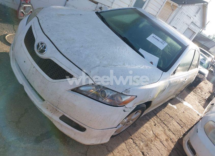 Photo 2 of 2007 Toyota Camry SE (VIN 4T1BE46K07U667398)