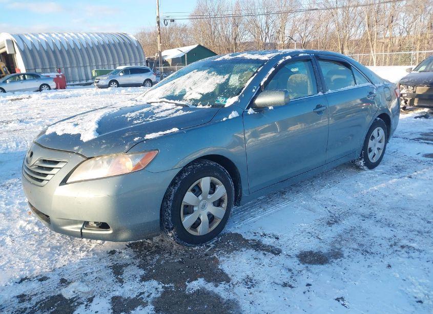 Photo 2 of 2007 Toyota Camry LE (VIN 4T1BE46K07U695105)