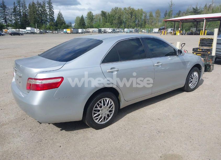 Photo 4 of 2007 Toyota Camry LE (VIN 4T1BE46K07U698974)