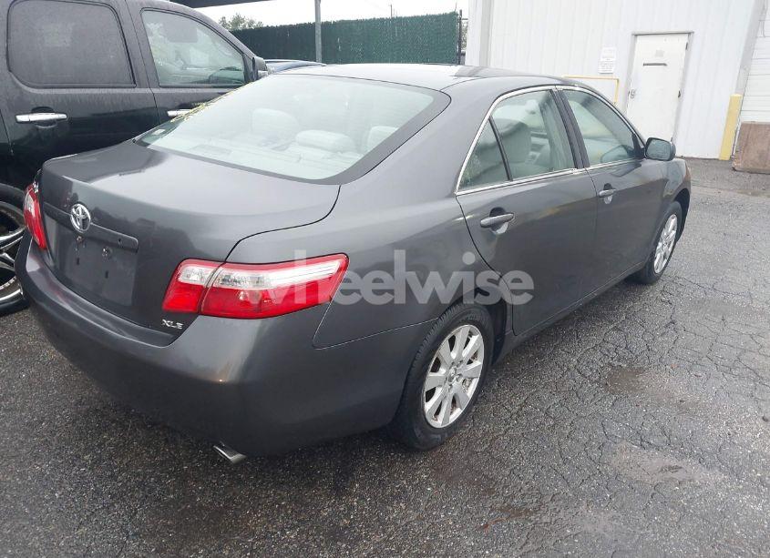 Photo 4 of 2007 Toyota Camry XLE (VIN 4T1BE46K07U725302)