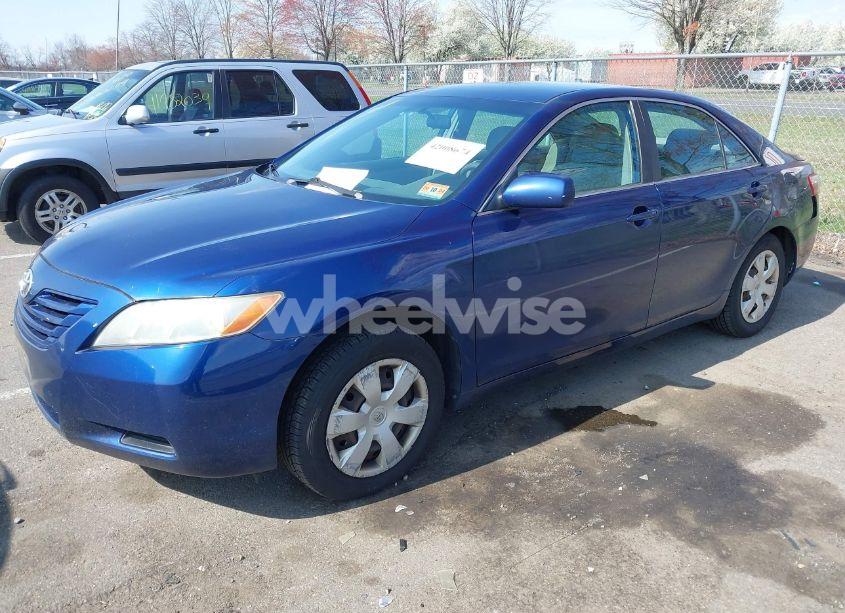 Photo 2 of 2008 Toyota Camry LE (VIN 4T1BE46K08U198587)