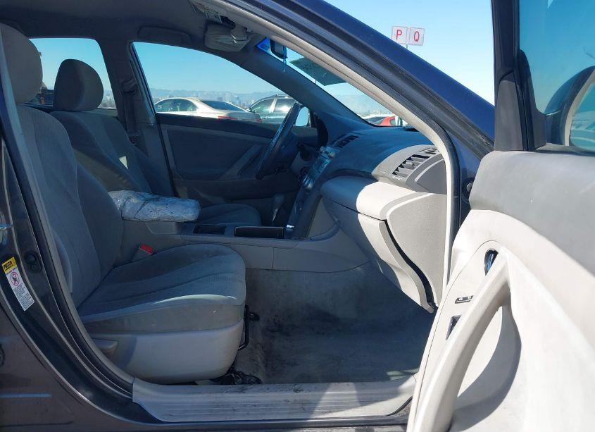 Photo 5 of 2008 Toyota Camry CE/LE/XLE/SE (VIN 4T1BE46K08U207191)