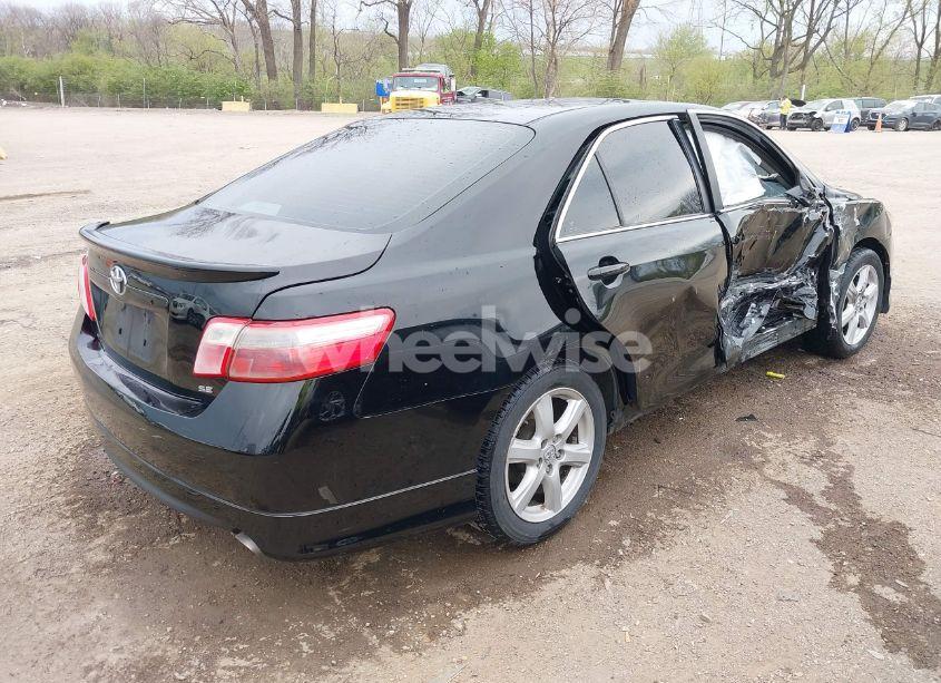 Photo 4 of 2008 Toyota Camry SE (VIN 4T1BE46K08U212553)