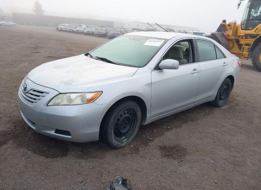 Photo 2 of 2008 Toyota Camry (VIN 4T1BE46K08U259811)