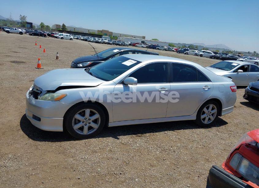 Photo 14 of 2008 Toyota Camry SE (VIN 4T1BE46K08U775764)