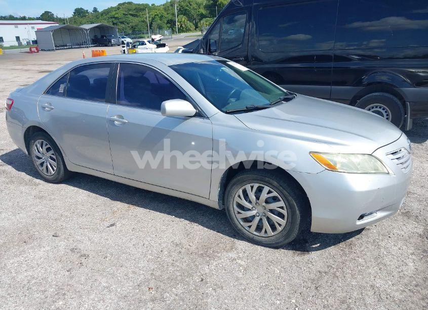 2009 Toyota Camry LE (VIN 4T1BE46K09U274570) main photo