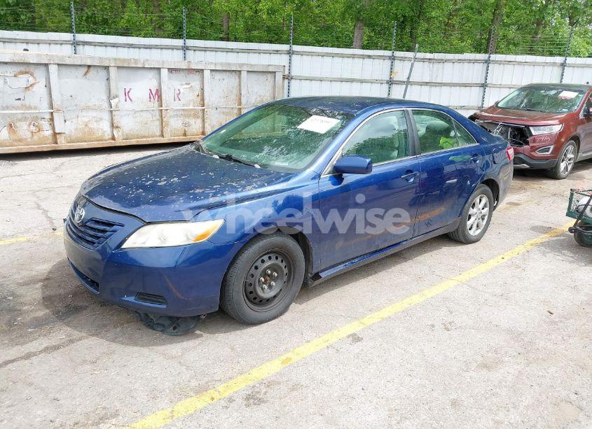 Photo 2 of 2009 Toyota Camry SE/LE/XLE (VIN 4T1BE46K09U290607)