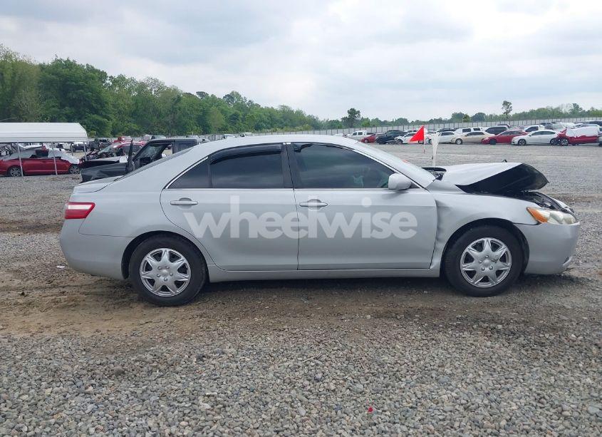 Photo 13 of 2009 Toyota Camry LE (VIN 4T1BE46K09U295502)