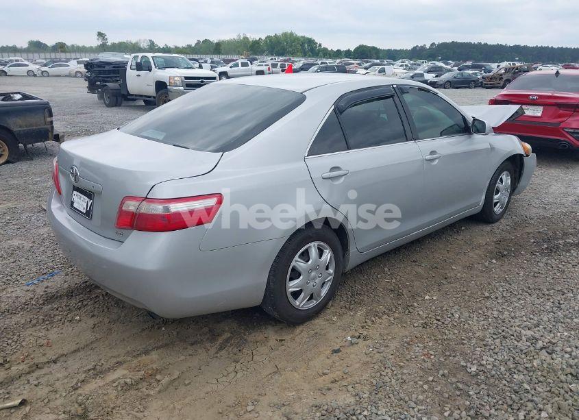 Photo 4 of 2009 Toyota Camry LE (VIN 4T1BE46K09U295502)
