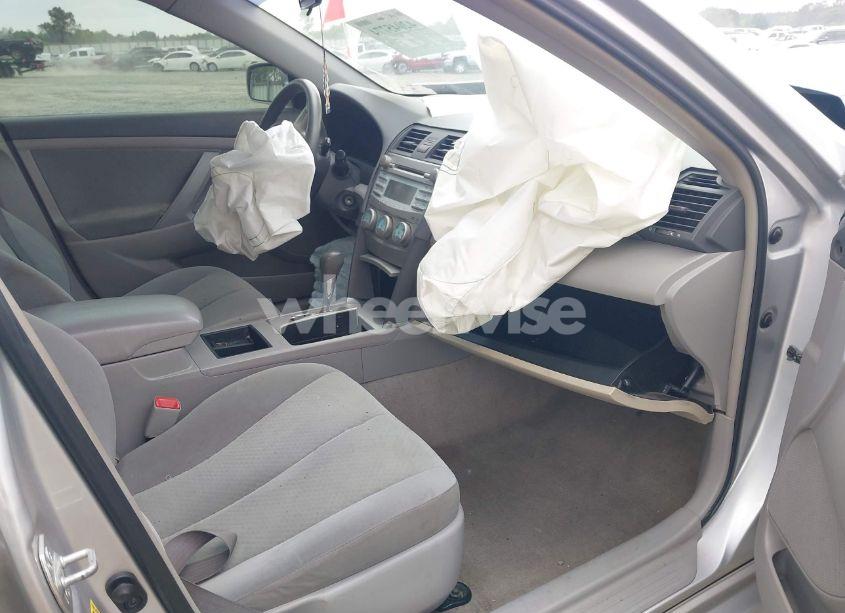 Photo 5 of 2009 Toyota Camry LE (VIN 4T1BE46K09U295502)