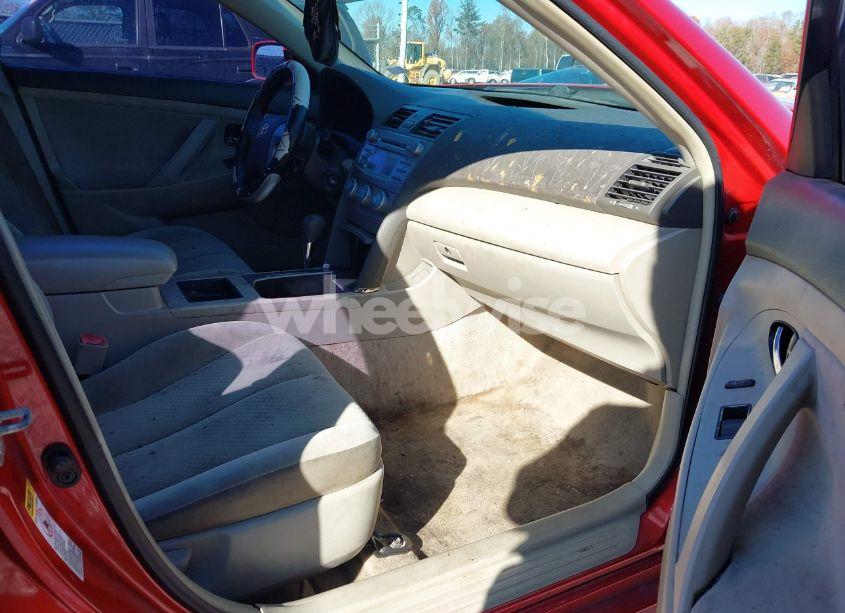 Photo 5 of 2009 Toyota Camry LE (VIN 4T1BE46K09U302075)