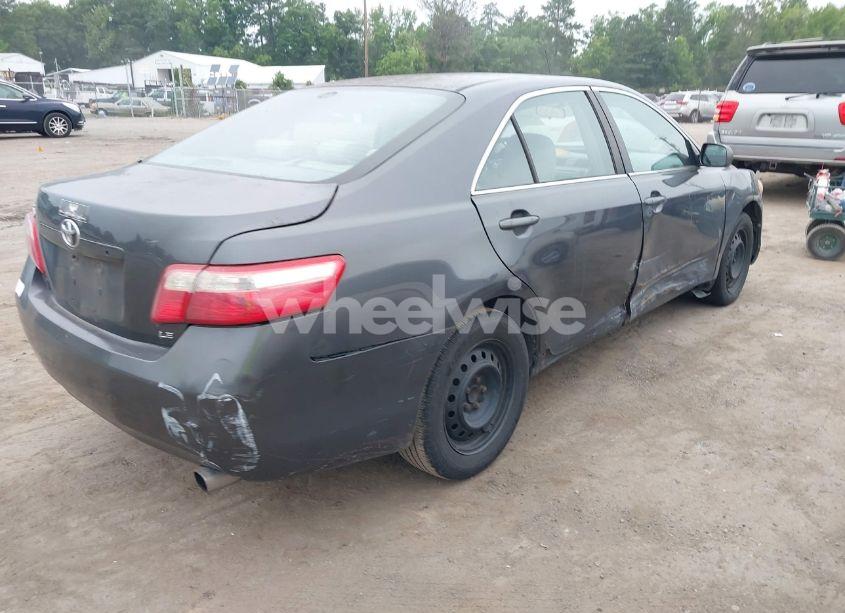 Photo 4 of 2009 Toyota Camry LE (VIN 4T1BE46K09U321810)