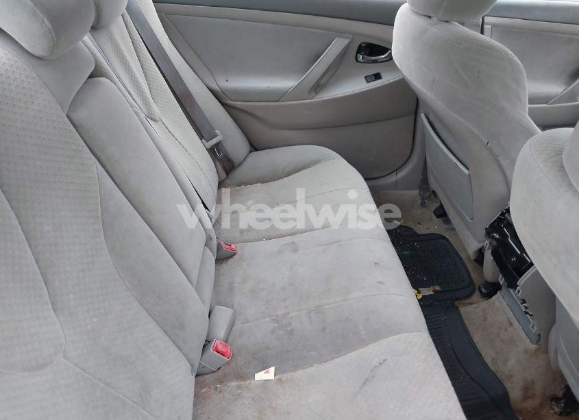 Photo 8 of 2009 Toyota Camry LE (VIN 4T1BE46K09U321810)