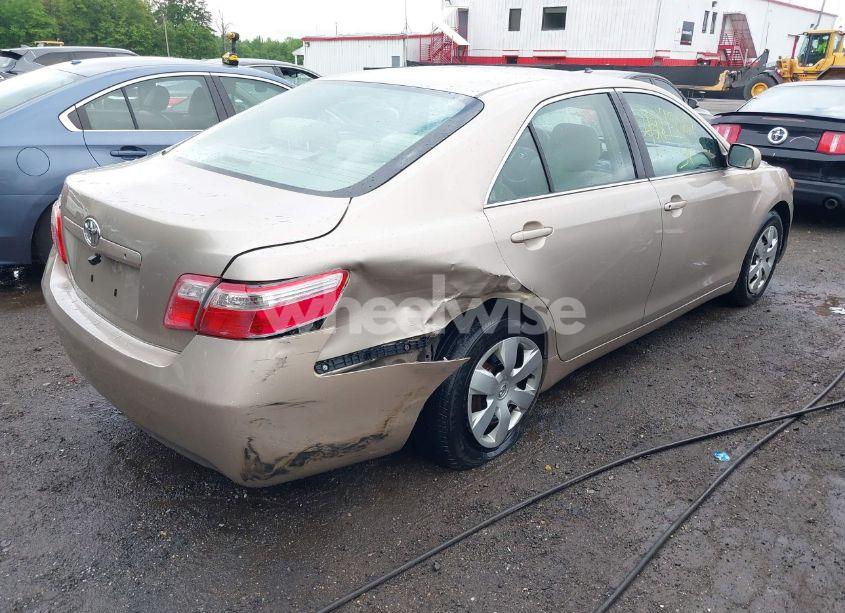 Photo 4 of 2009 Toyota Camry (VIN 4T1BE46K09U334685)